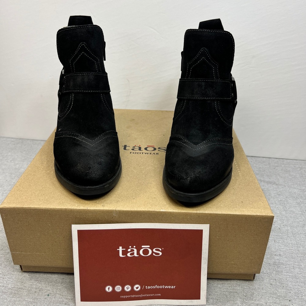 Taos Footwear Black Suede Western Harness Ankle Boots Side Zip Stacked Heel